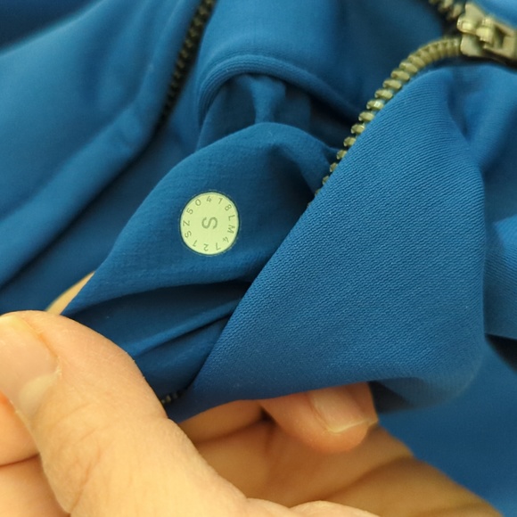 Lululemon Fleece back Soft shell for running - Picture 11 of 16